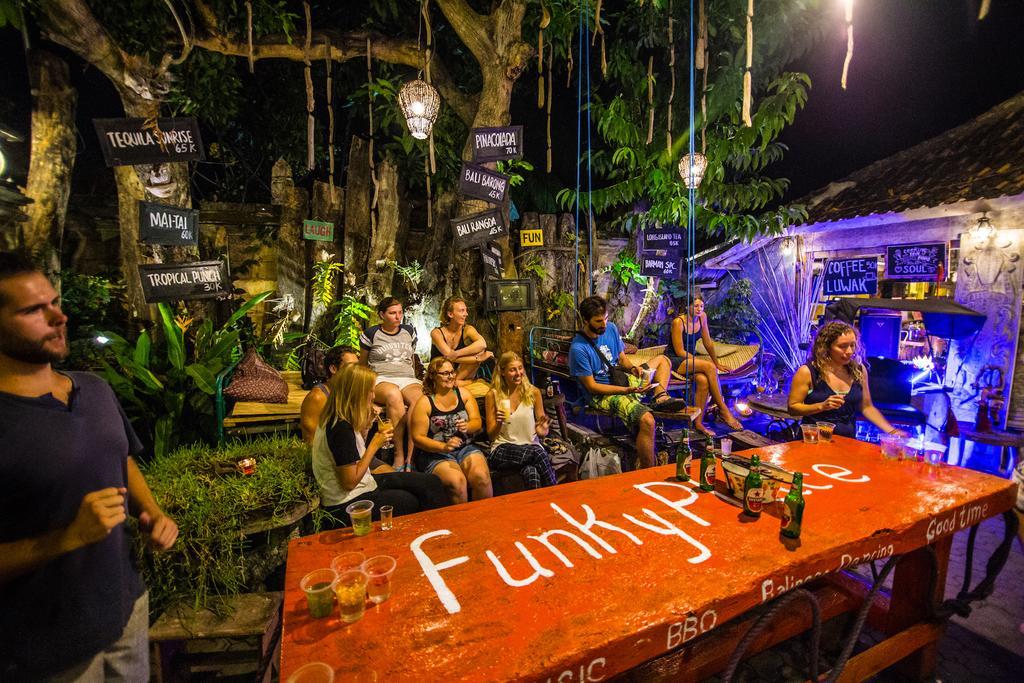Funky Place Lovina Exterior foto