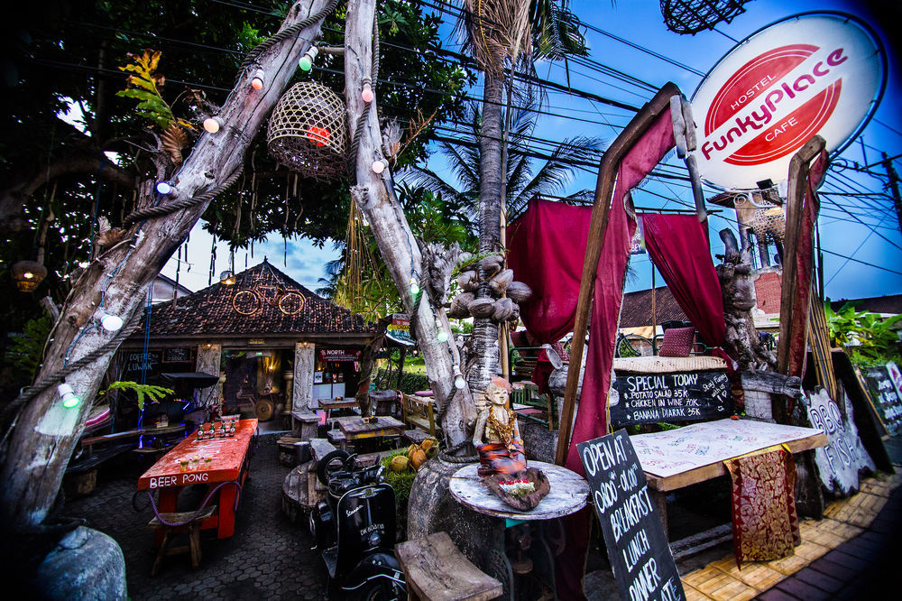 Funky Place Lovina Exterior foto
